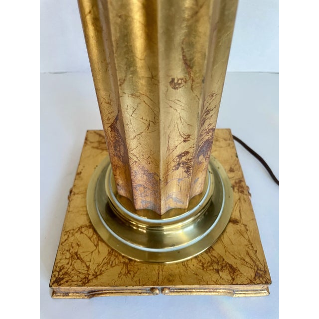 Metal Neoclassical Regency Stiffel Gold Leaf and Brass Table Lamp For Sale - Image 7 of 12