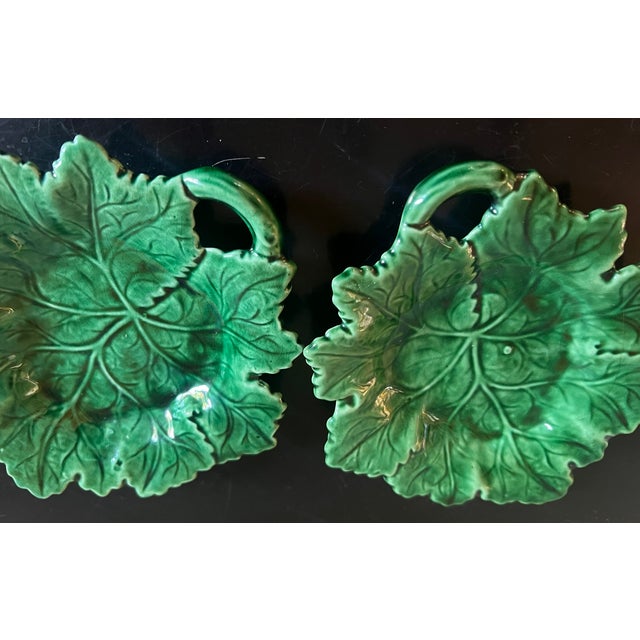 Portugese Majolica Leaf Dishes- Set of 2 For Sale In San Francisco - Image 6 of 9