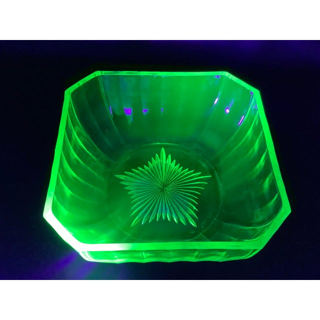 1920s Square Casserole Vaseline Glass Serving Bowl For Sale In Sacramento - Image 6 of 13