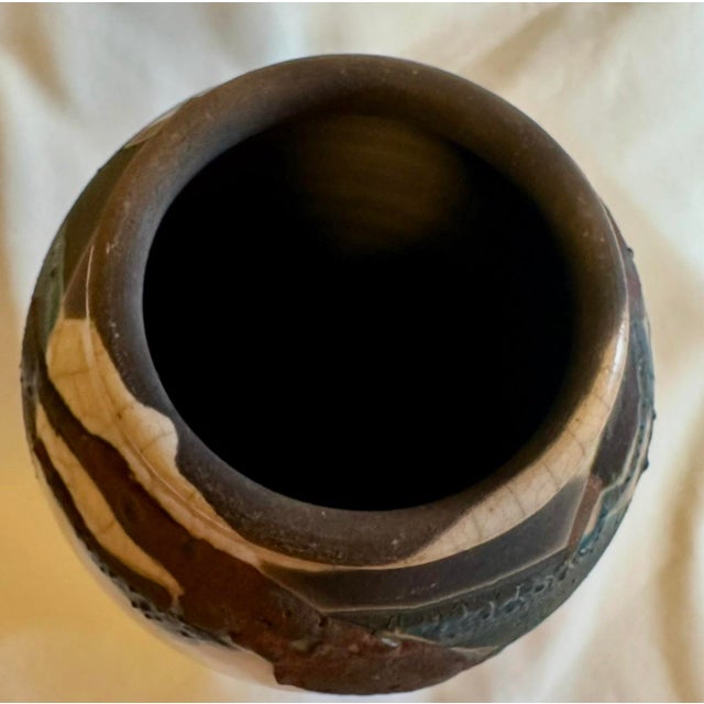 2000 - 2009 Alex Long Signed Raku Studio Pottery Vase - 8" - Lava & Crackle Glaze (2003) For Sale - Image 5 of 6