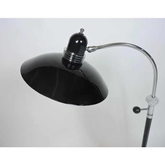 Chrome 1930s Art Deco Streamline Machine Age Black and Chrome Adjustable Floor Lamp For Sale - Image 8 of 12