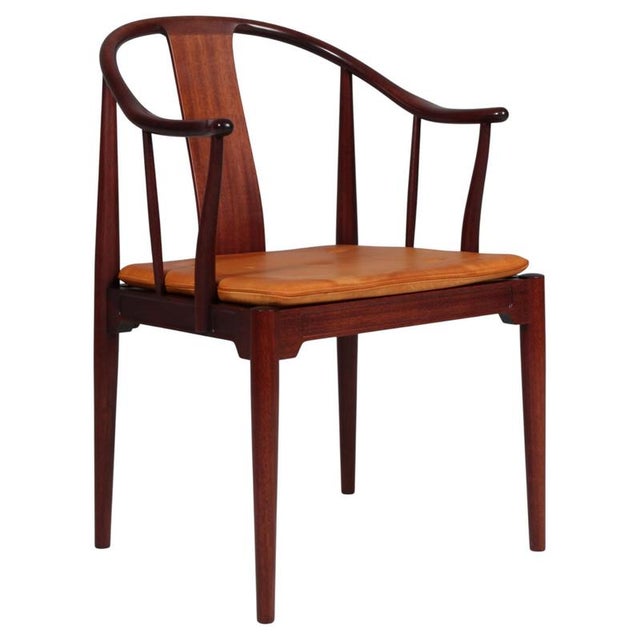 Brown Model 4283 Chinese Chair attributed to Hans J. Wegner for Fritz Hansen For Sale - Image 8 of 8