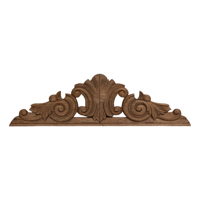 19th Century French Handcrafted Wooden Ornament Fragment For Sale