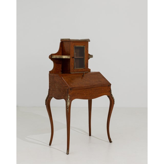 19th Century France Louis XV Brown Wood Writing Desk For Sale In Greensboro - Image 6 of 11