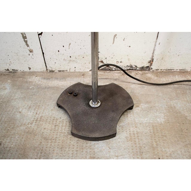 1950s Model 1073 Floor Lamp by Gino Sarfatti for Arteluce, 1950s For Sale - Image 5 of 6