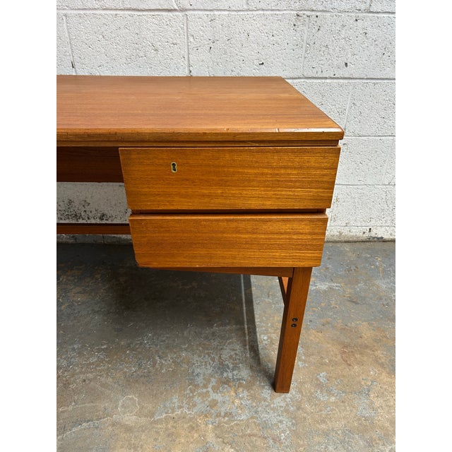Wood Danish Teak Mid Century Modern Desk With Bookshelf Back 1960s For Sale - Image 7 of 9