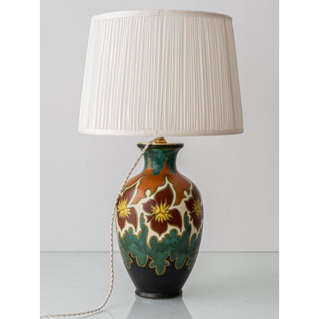 1920s Art Deco Dutch Gouda Pottery Table Lamps with Silk Lampshade, 1920s, Set of 2 For Sale - Image 5 of 15
