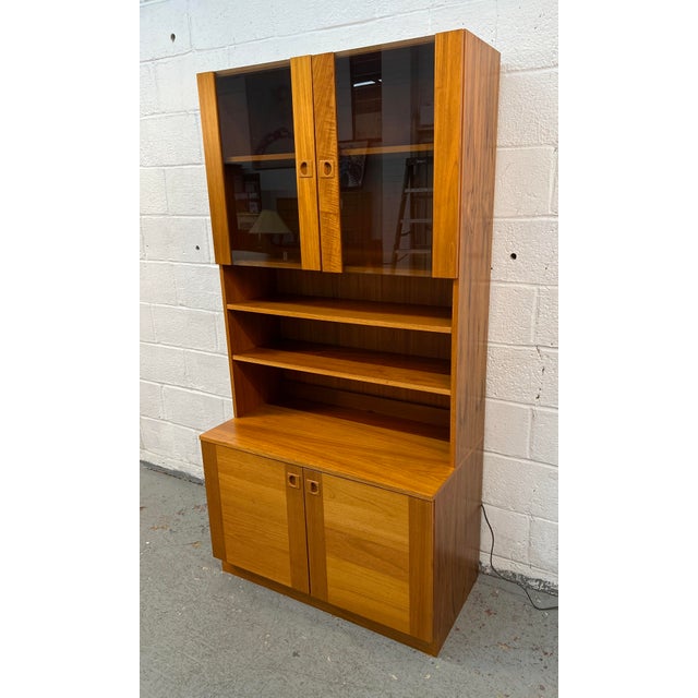 Mid-Century Modern Mid-Century Danish Modern Teak Lighted Display Cabinet For Sale - Image 3 of 12