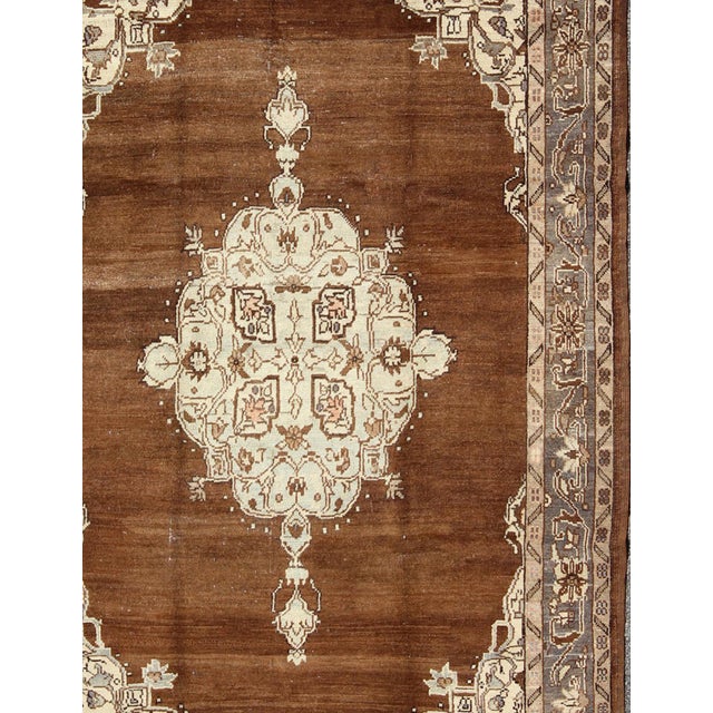 Vintage Turkish Oushak Rug with Floral Motifs in Chocolate Brown, Ivory, Taupe Keivan Woven Arts / Rug TU-ISA-136544,...