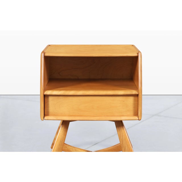 Mid-Century Modern Maple Nightstands by Heywood-Wakefield, Model M-778 For Sale In Los Angeles - Image 6 of 12