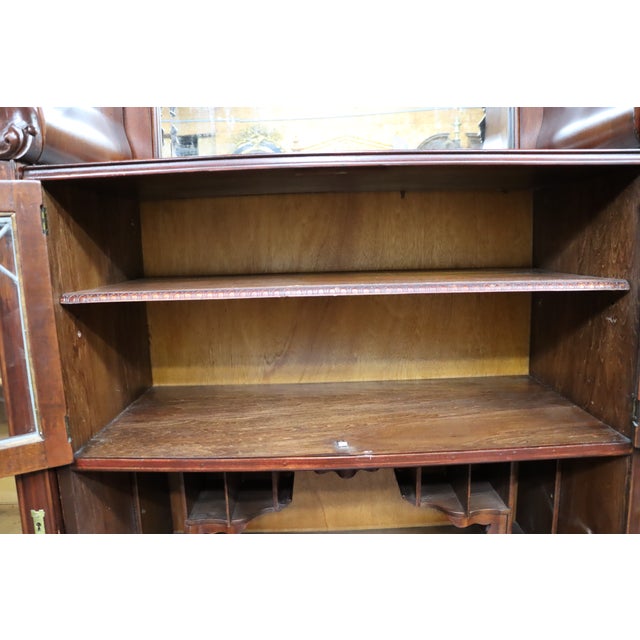 Attributed r.j. Horner Mahogany Breakfront Bookcase Secretary With Winged Griffin Carvings For Sale - Image 12 of 18