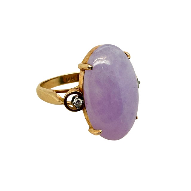 14k Gold Lavender Jade & Diamond Ring, Circa 1960, Size 6.5 For Sale In Charlotte - Image 6 of 7