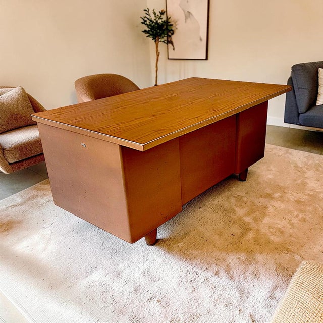 Cole Steel 1970s McDowell & Craig Iconic Tanker Steel Home or Office Desk For Sale - Image 4 of 11