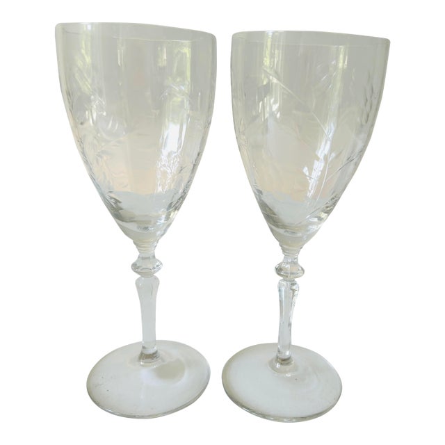 Vintage Clear Flora Etched Design Wine Glasses- Set of 2 For Sale
