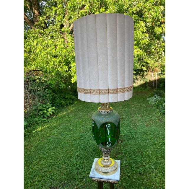 Green Large Mid-Century Modern Hollywood Regency Gilt and Jeweled Green Glass Table Lamp For Sale - Image 8 of 8