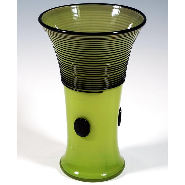 Art Deco Tango Vase Execution 166 in Green and Black by Loetz, Austria-Hungary, 1916 For Sale - Image 3 of 5