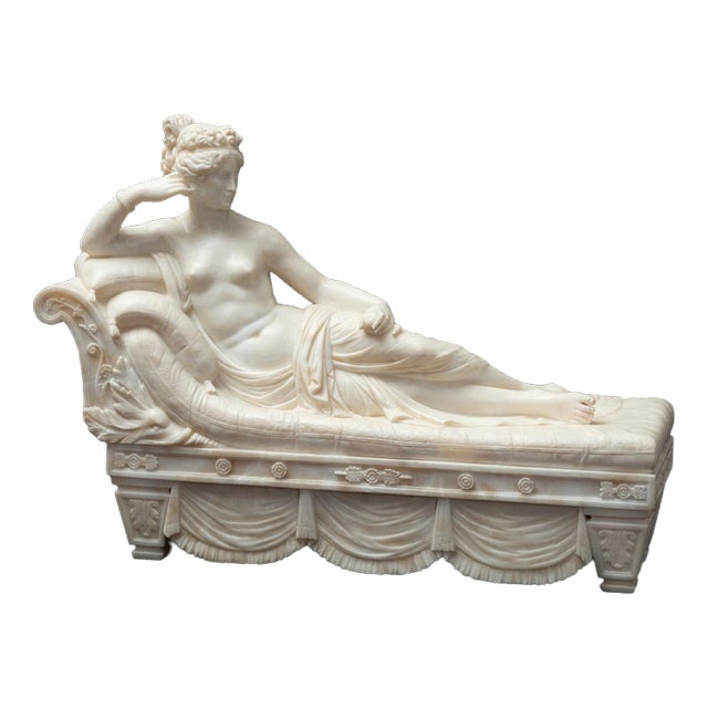 19th Century Neo-Classical Alabaster Sculpture Depicting Nude Paolina Buonaparte, France For Sale