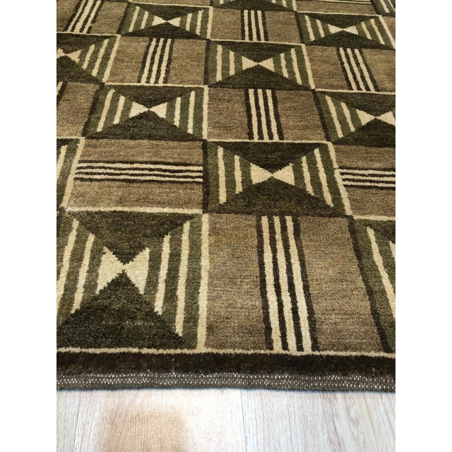 2020s 6x9 Sumptuous Giselle Brown Traditional Geometric Hand Knotted Wool Carpet Rug For Sale - Image 5 of 6