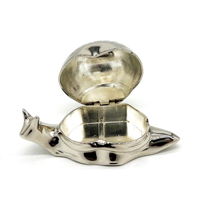 Silver Mid-Century Silver-Plated Snail Caviar/ Butter Dish With Glass Liner & Spoon – Whimsical / Hollywood Regency For Sale - Image 8 of 12