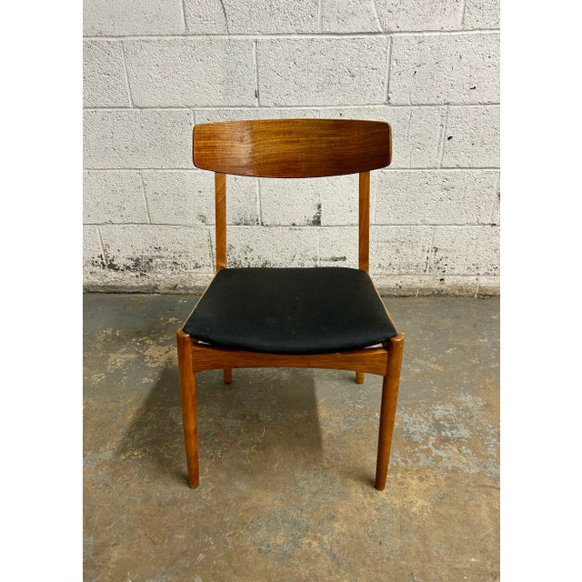 Mid-Century Modern Set of 4 Danish Mid Century Modern Teak Back Oak Frame Dining Chairs 1960’s For Sale - Image 3 of 9