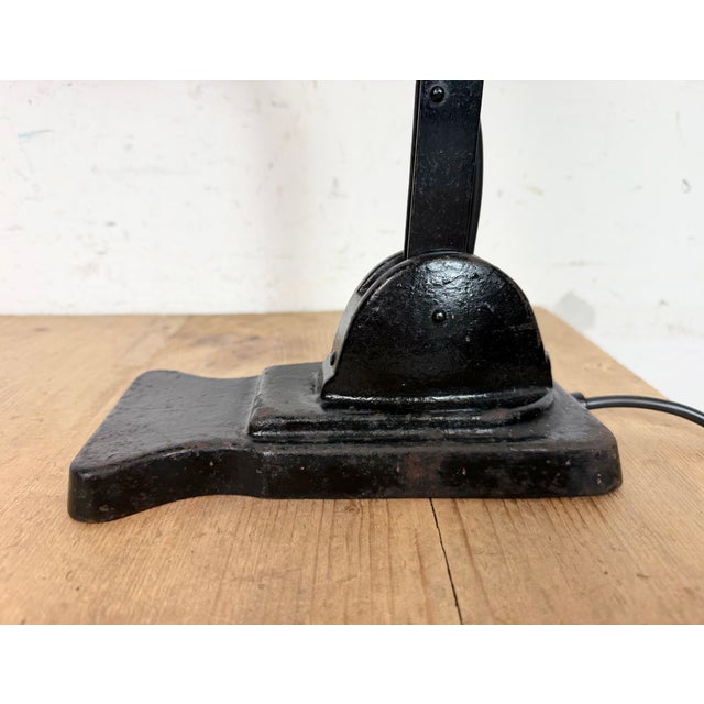 Vintage Green Enamel Banker Lamp, 1930s For Sale - Image 6 of 18