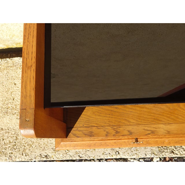 Vintage Bedside Table in Light Oak with Splayed Legs and Black Glass Top, 1960s For Sale - Image 16 of 18