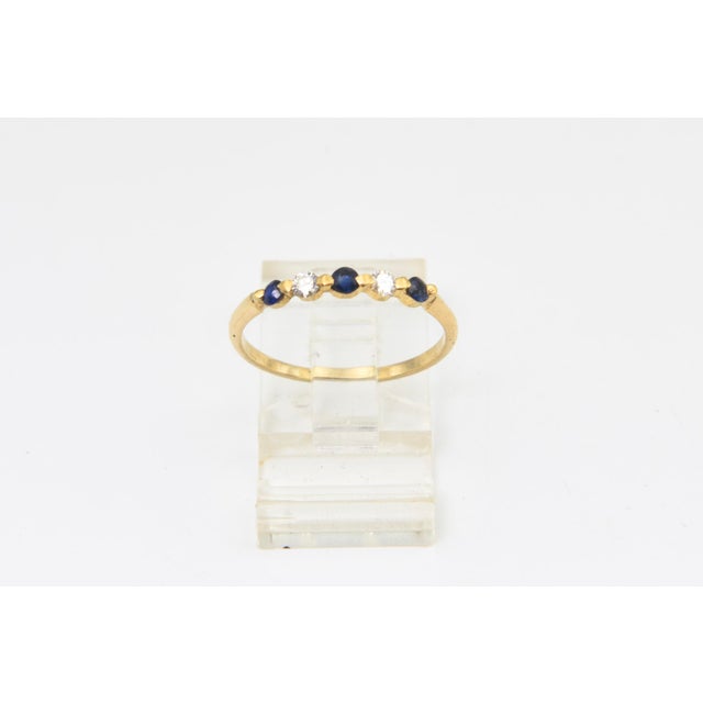 Modern Vintage Sapphire and Diamond Five-Stone 14k Yellow Gold Ring, Size 8.25 For Sale - Image 3 of 6