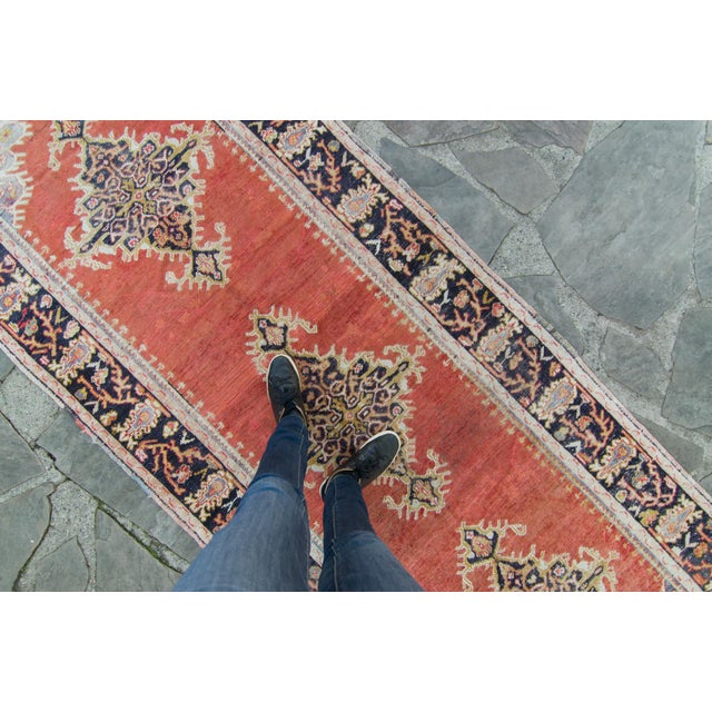 House of Séance - 1980s Vintage Anatolian Aksaray Medallion Wool Pile Hand-Knotted Runner - 3’11” X 10’6” For Sale - Image 4 of 11