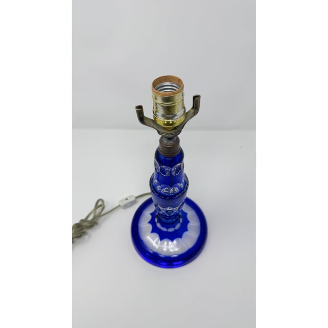 Vintage Bohemian-Style Cobalt Blue Cut-to-Clear Glass Table Lamp For Sale In Washington DC - Image 6 of 8