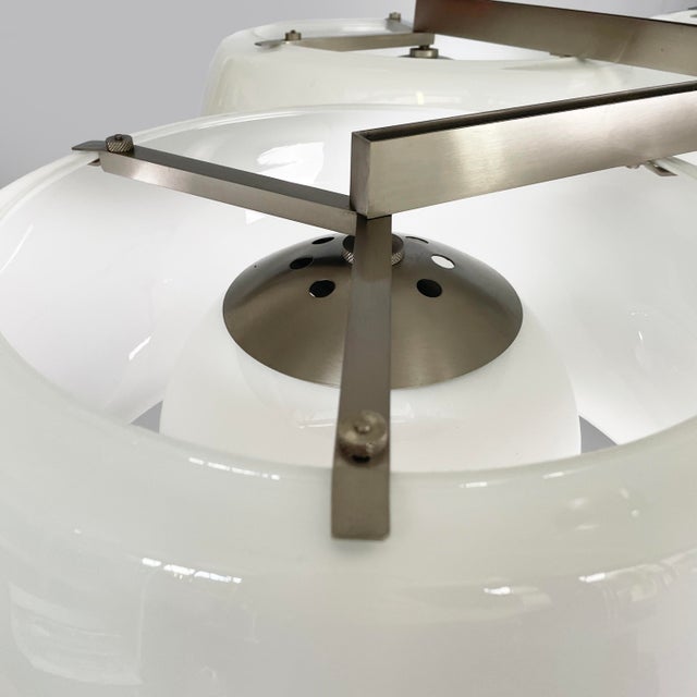 Mid-Century Modern Italian Pentaclinio Pendant Light attributed to Magistretti for Artemide, 1970s For Sale - Image 9 of 17