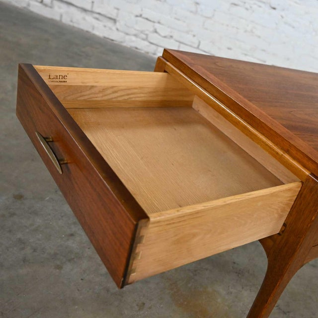 1963 MCM Lane Rhythm Collection Walnut Single End Table With Drawer & Brass Plated Pull For Sale - Image 9 of 12