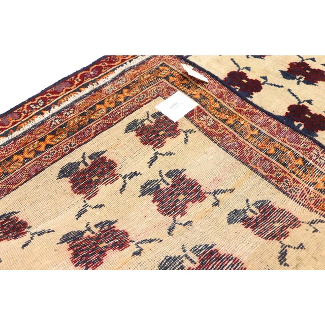 Mid 20th Century Vintage Persian Shiraz Rug - 03'04 X 05'07 For Sale - Image 5 of 7
