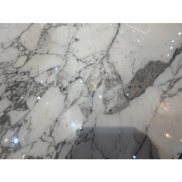 Vintage Oval Table by Eero Saarinen, 2010 For Sale - Image 9 of 12