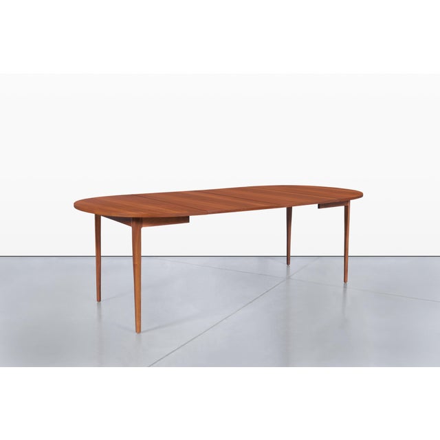 Mid-Century Extendable Round Walnut Dining Table by Kipp Stewart for Drexel For Sale - Image 10 of 15