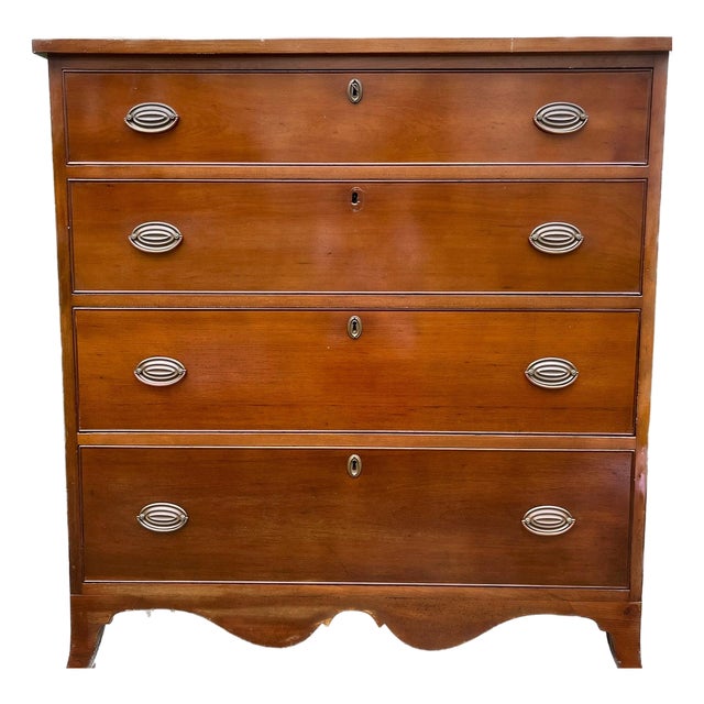19th Century Cherry Chest of Drawers from Kentucky For Sale