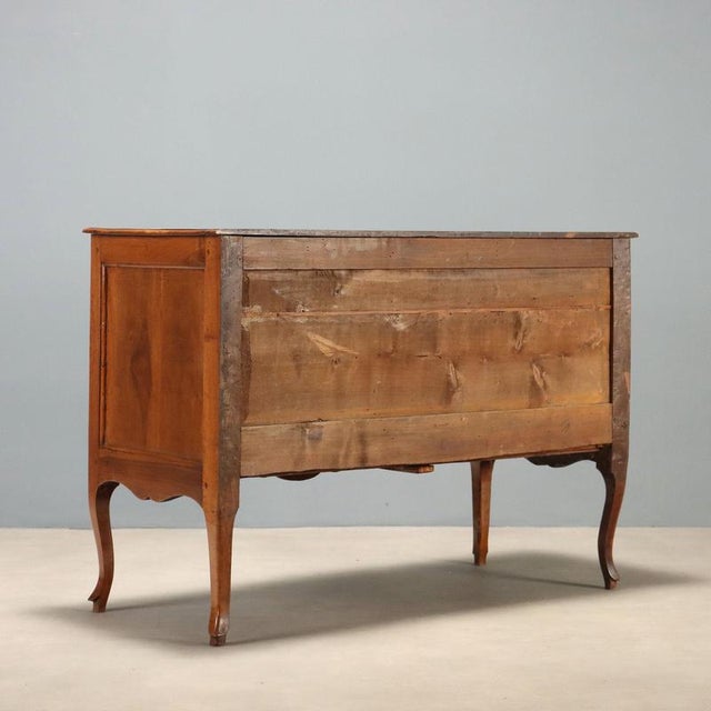 18th Century Barocchetto Walnut Chest of Drawers, Italy For Sale - Image 11 of 12