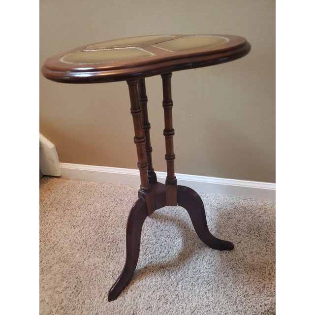 Mid 20th Century Vintage Cloverleaf Leather Top Side Table For Sale - Image 5 of 9
