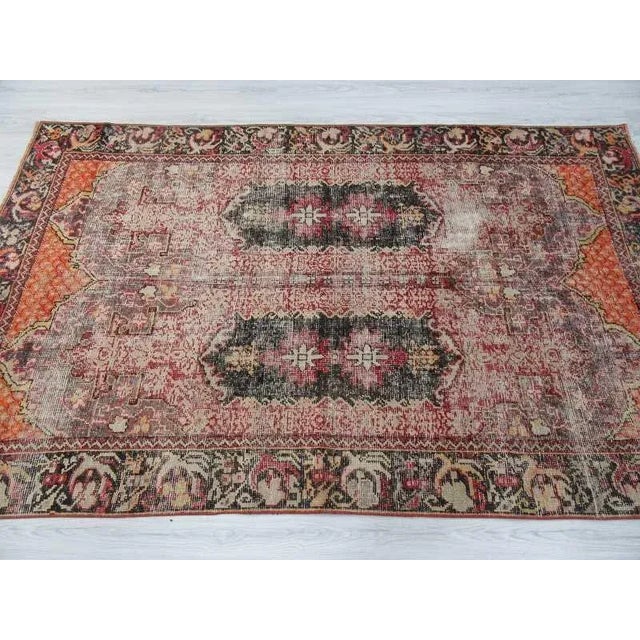 Distressed Vintage Turkish Rug - 4′11″ × 7′10″ For Sale - Image 4 of 5