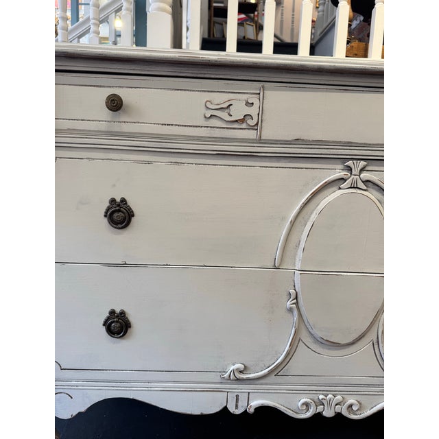 White 1930s Vintage Chest of Drawers For Sale - Image 8 of 8