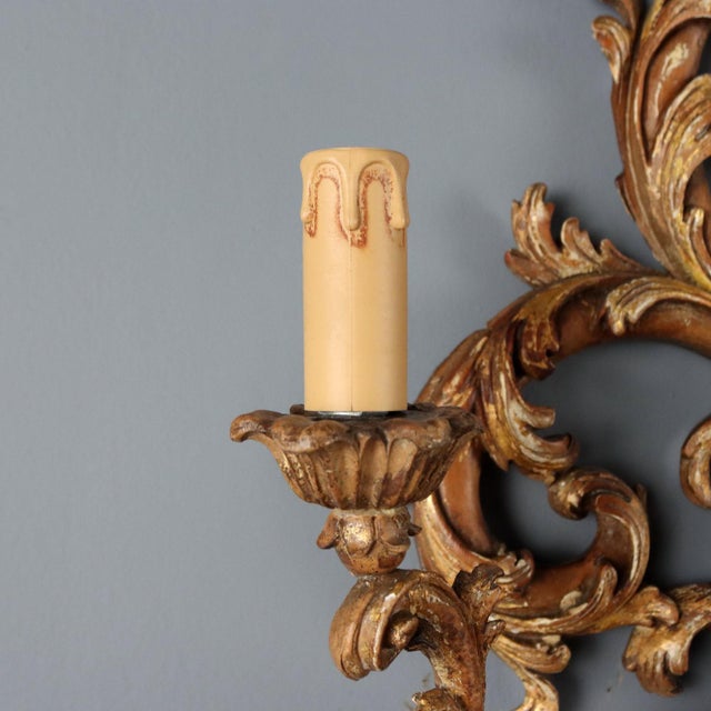 Italian Wall Lamps in Lacquered Gilded Wood, Set of 2 For Sale - Image 4 of 8