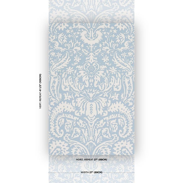 Veere Grenney was inspired by 17th- and 18th-century Venetian silks when he created Suffolk Damask, an elegant floral with...