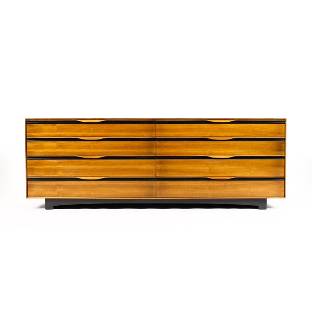 Mid-Century Modern Mid Century Vintage Large Walnut Dresser — John Kapel for Glenn of California — 8 Drawers For Sale - Image 3 of 9