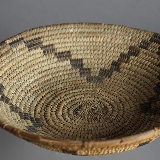 1920s Antique Southwest Navajo Decorated Low Basket Circa 1920 For Sale - Image 5 of 7