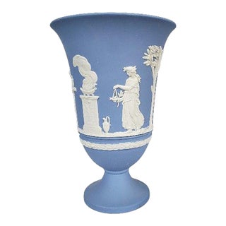 Vintage 1974 Wedgwood Blue Jasperware Trophy Vase - "The Muses" Neoclassical Pedestal Urn For Sale