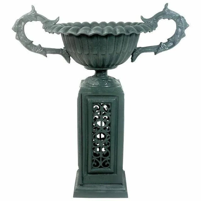 American J.W. Fiske Victorian Floor Urn Planter, 19th Century, Provenance For Sale In West Palm - Image 6 of 6