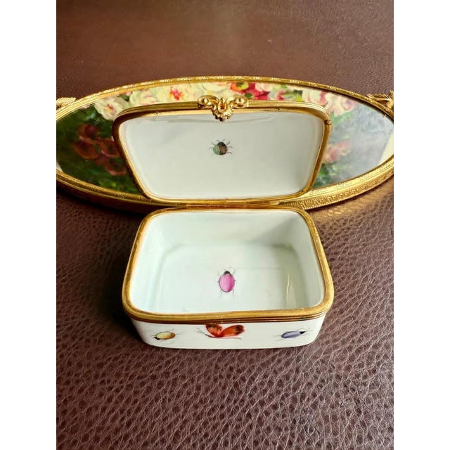 Gold 1970s Tiffany & Co. Le Tallec Private Stock French Limoges Vintage Porcelain Jewelry/ Trinket Box, Hand Painted Butterflies and Bugs Decoration For Sale - Image 8 of 10