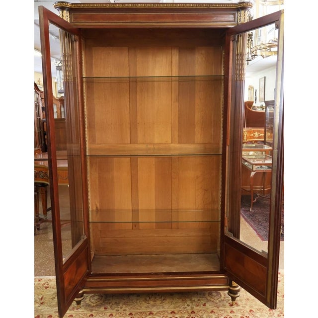 Wood Fine 19th Century French Kingwood Bronze Ormolu Armoire Vitrine China Cabinet For Sale - Image 7 of 10