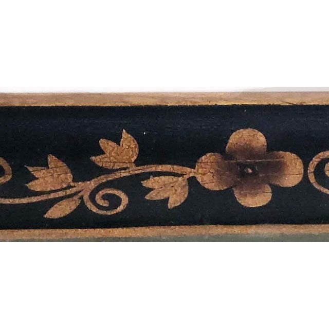 Antique 19th Century English Regency Style Hand-Painted Wooden Hunting Tray Table on Faux-Bamboo Stand For Sale In Las Vegas - Image 6 of 13