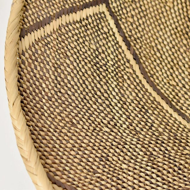 African Early 20th Century Tonga Binga Basket 23.5 Inch For Sale - Image 3 of 8