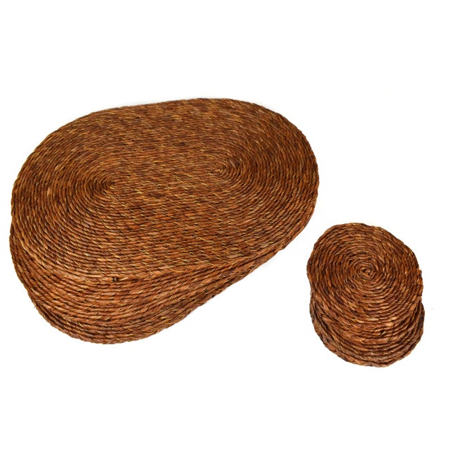Vintage Hand-Woven Oval Placemat & Round Coaters Set - 8 Pieces For Sale - Image 9 of 9